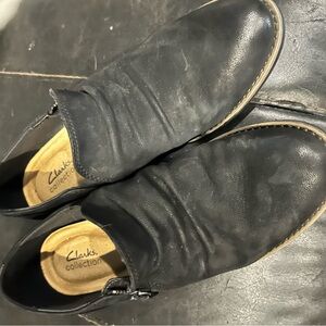 Clarks Black leather woman’s shoes
